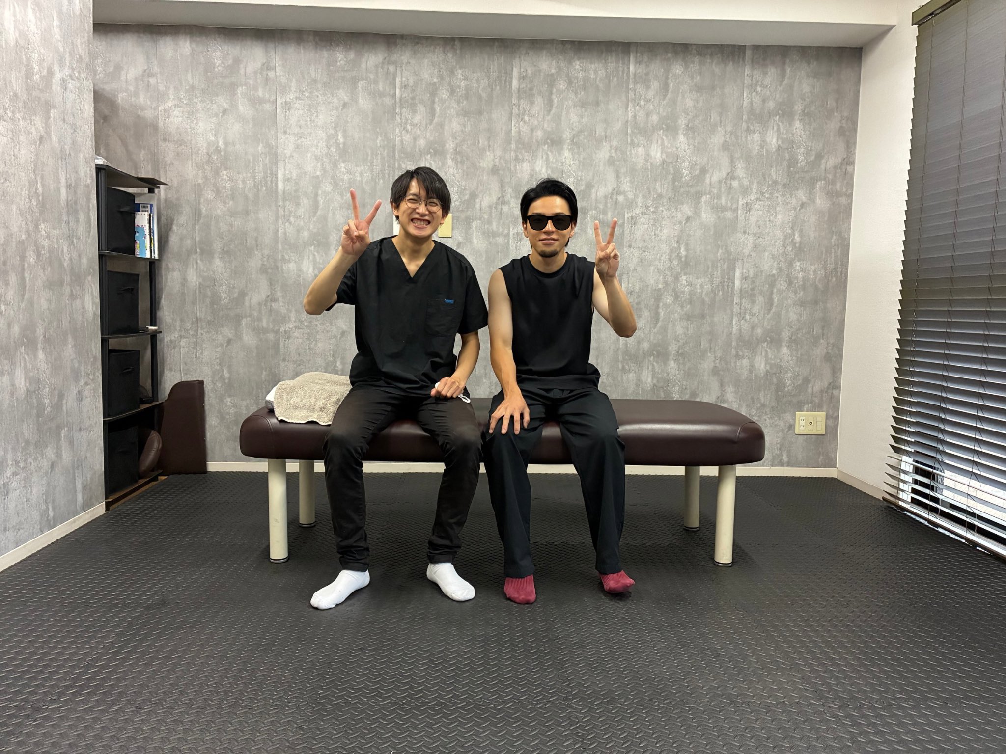施術中に現れる小さなお客様